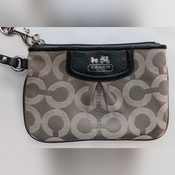 Coach Handbags - Coach Black and Gray Signature Wristlet